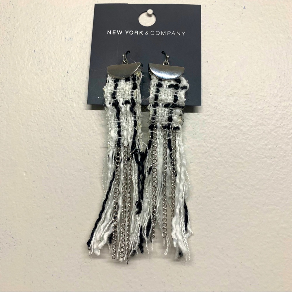 NewYork&Co fabric chain linear earrings
